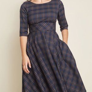 Hell Bunny Fit and Flare Dress in UK 14